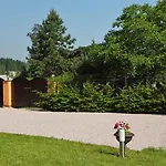 Konukevi Meissa 3*